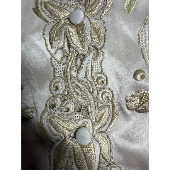VTG Beautifulleaf Chinese Silk Embroidered Floral Top Blouse Button Up Sz XL - Picture 7 of 12